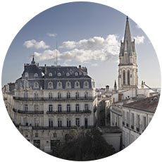Vue du centre-ville de Montpellier, architecture historique.